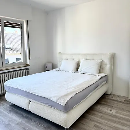 Geraeumiges Familienhaus Koeln